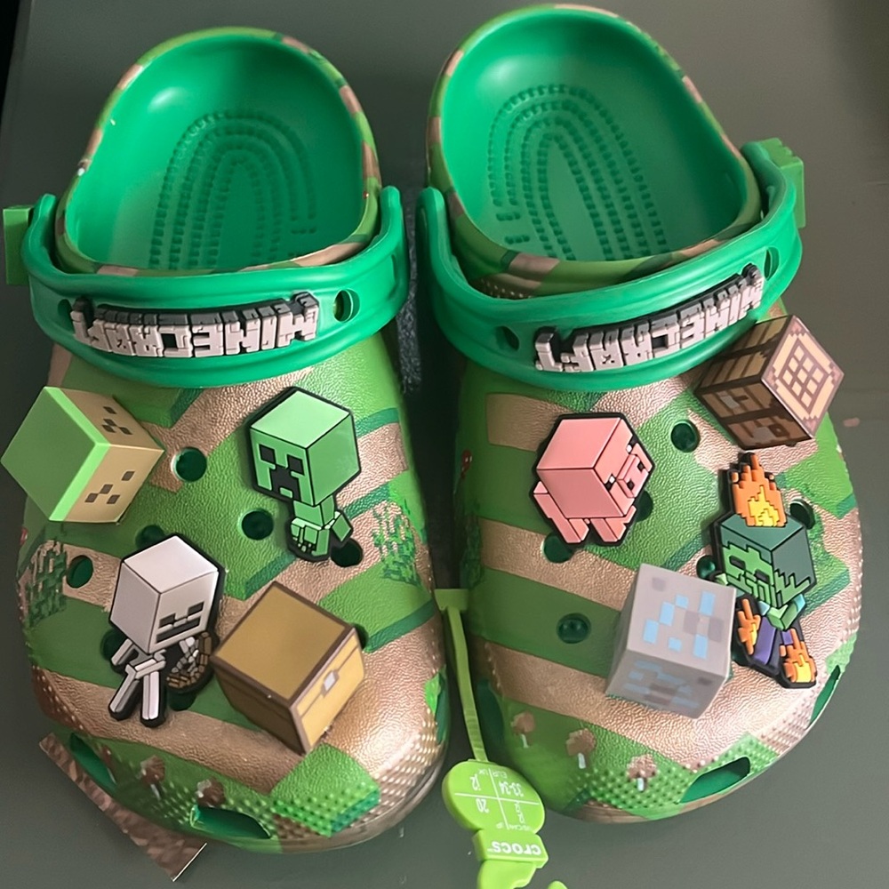 Minecraft crocs brand new